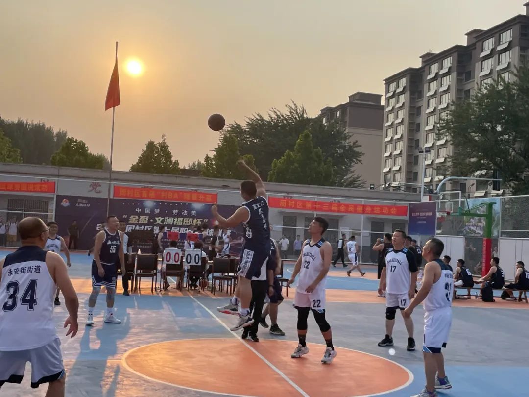 九游（9game.com）体育·竞技游戏第一门户网站集团篮球队在全区职工篮球赛中荣获三等奖